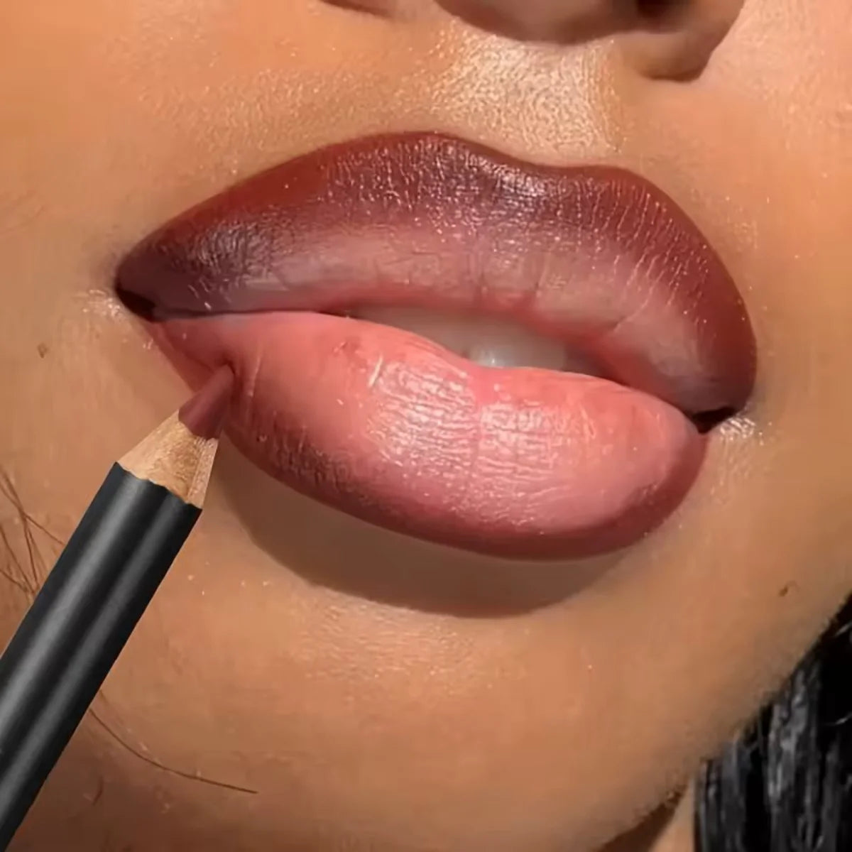 Perfect Lip Contour