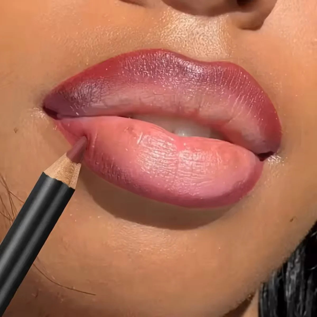 Perfect Lip Contour